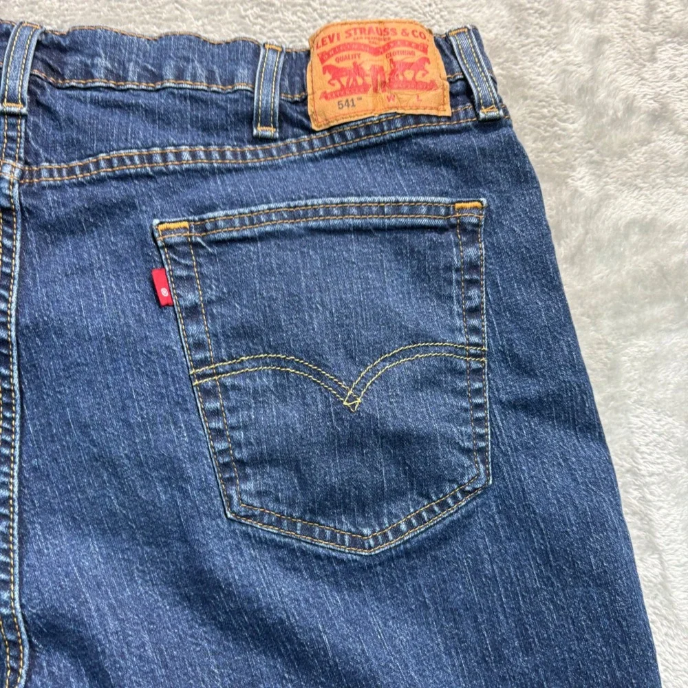 Levi's 541 Athletic Taper Jeans Men 42x34 Dark Wash Blue Denim Pants